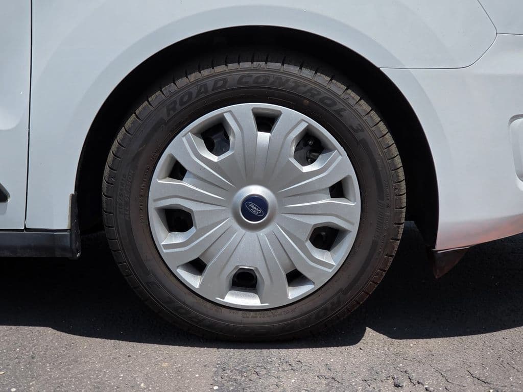 2020 Ford Transit Connect XLT - Photo 11