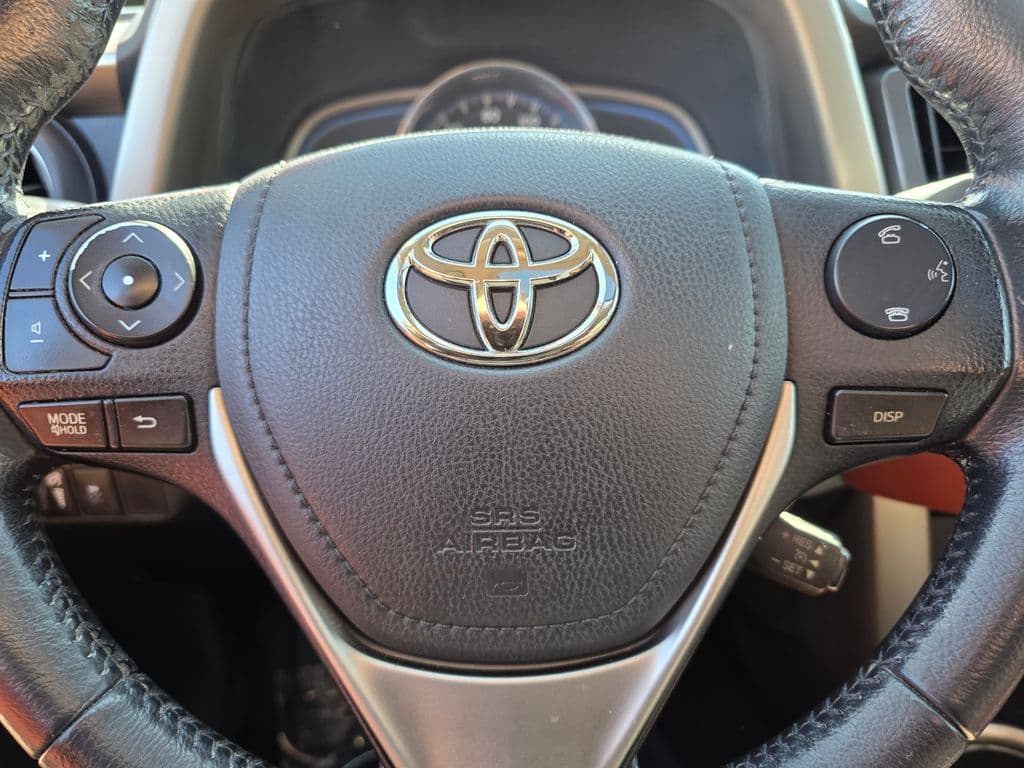 2015 Toyota RAV4 Limited - Photo 27