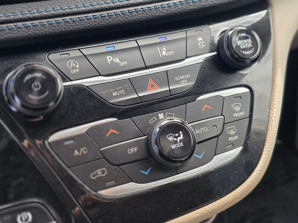 2021 Chrysler Pacifica Touring L - Photo 37