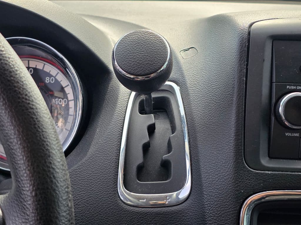 2014 Dodge Grand Caravan SE - Photo 36