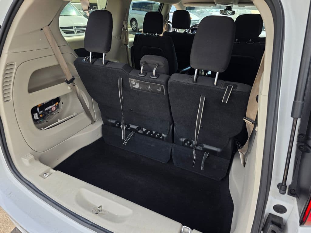 2017 Chrysler Pacifica LX - Photo 15