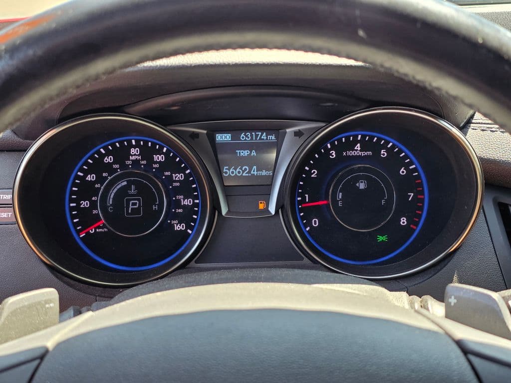 2013 Hyundai Genesis Coupe 2.0T - Photo 23