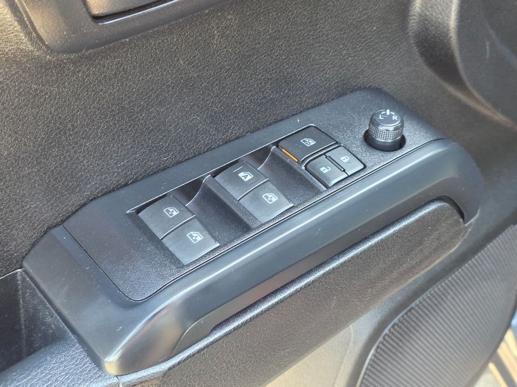 2021 Toyota Tacoma SR - Photo 24