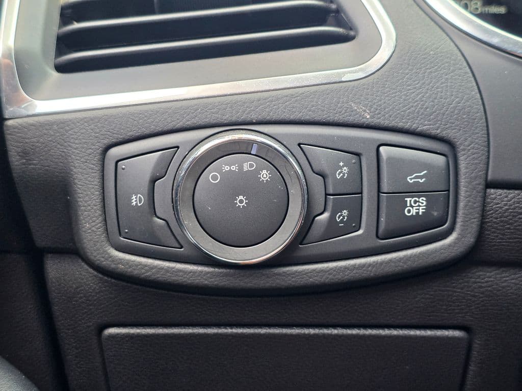 2021 Ford Edge Titanium - Photo 39