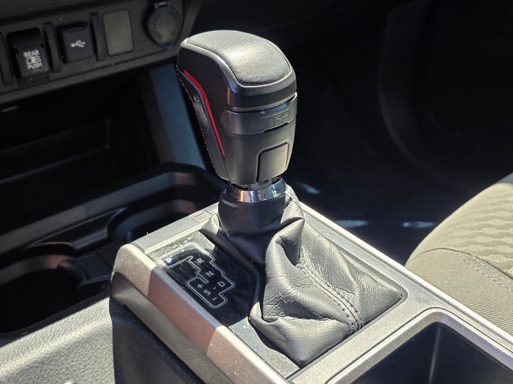 2020 Toyota Tacoma SR5 - Photo 34
