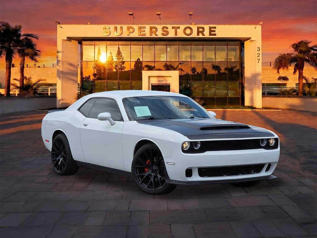 2017 Dodge Challenger R/T - Photo 1