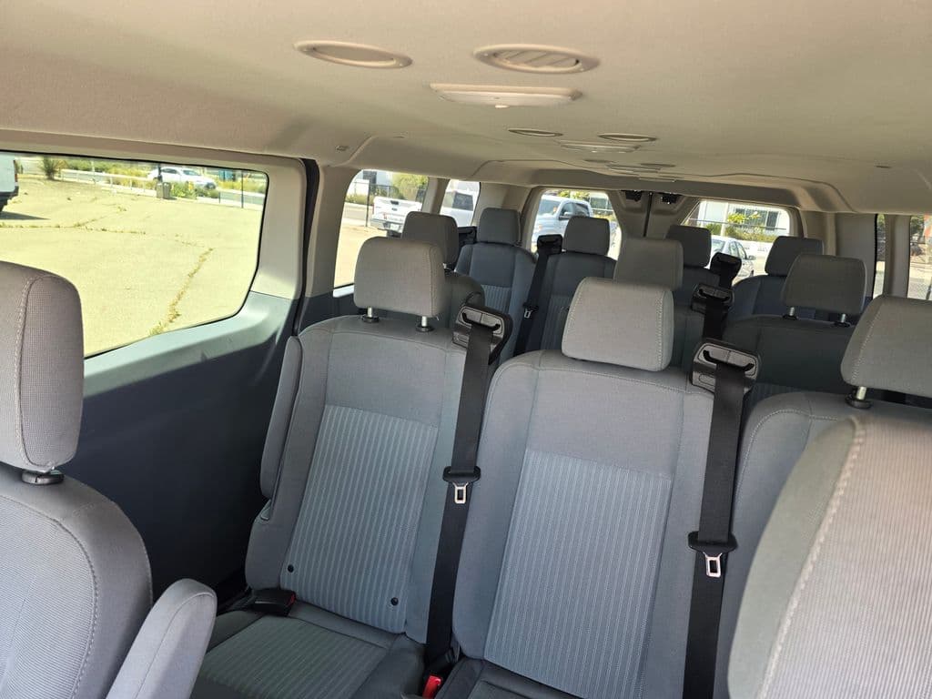 2019 Ford Transit-350 XLT - Photo 23