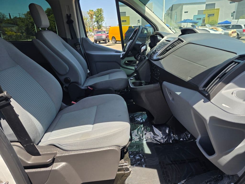 2019 Ford Transit-350 XLT - Photo 12