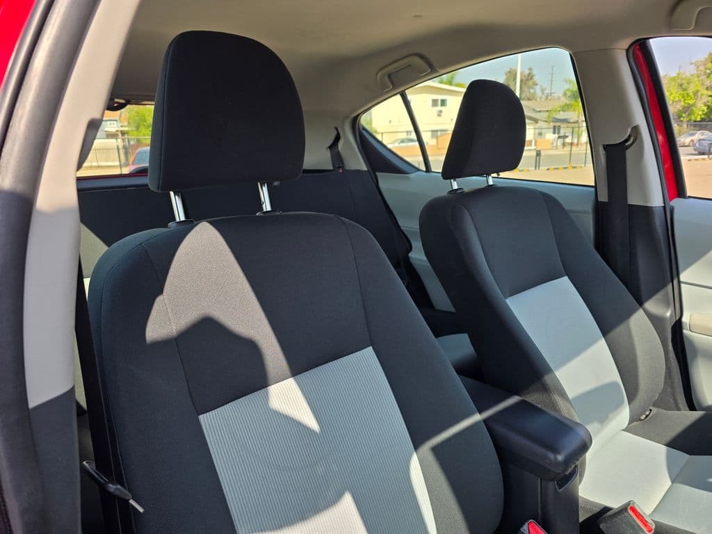 2014 Toyota Prius c Two - Photo 13