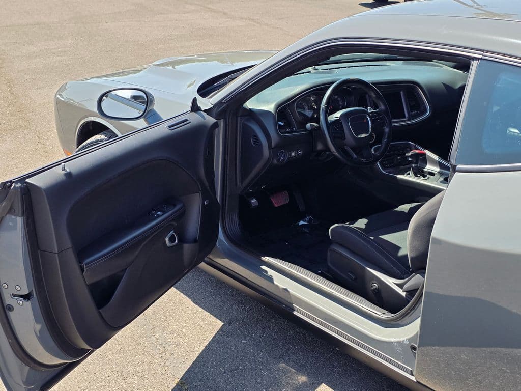 2018 Dodge Challenger SXT - Photo 34