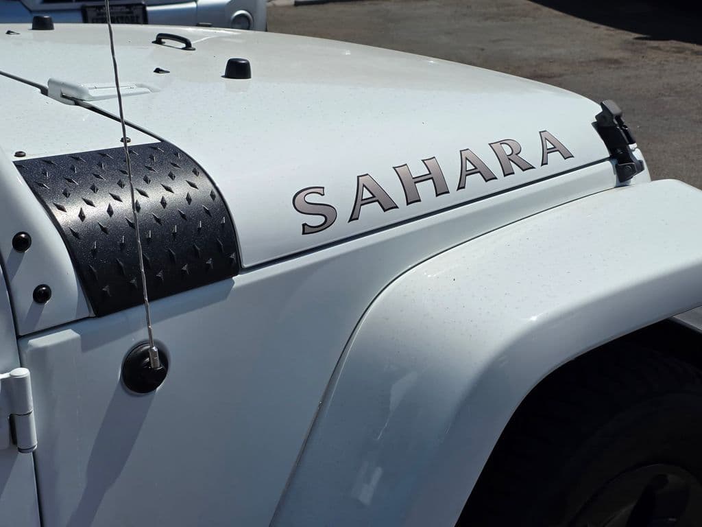 2016 Jeep Wrangler Unlimited Sahara - Photo 11