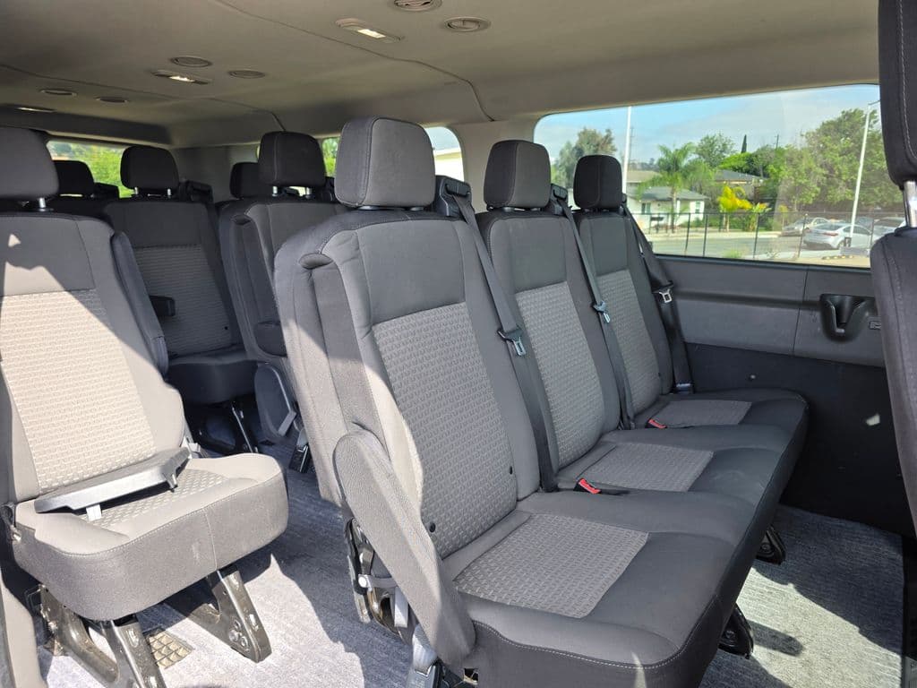 2021 Ford Transit-350 XLT - Photo 16