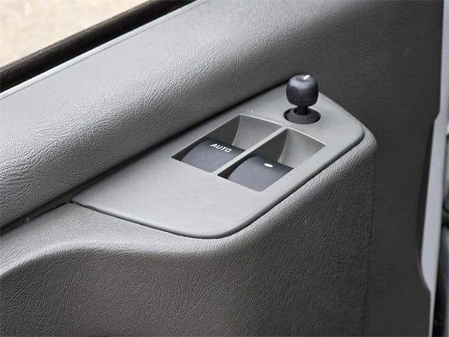 2014 Chevrolet Express 1500 LT - Photo 21
