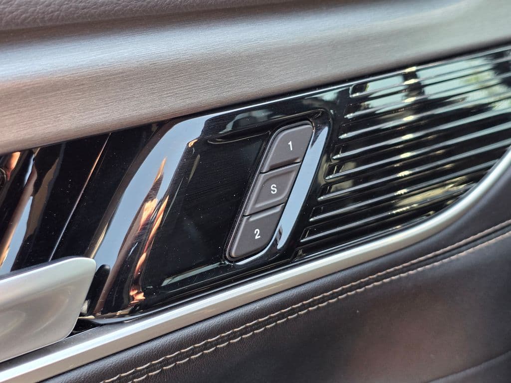 2025 Jeep Wagoneer Series II - Photo 29