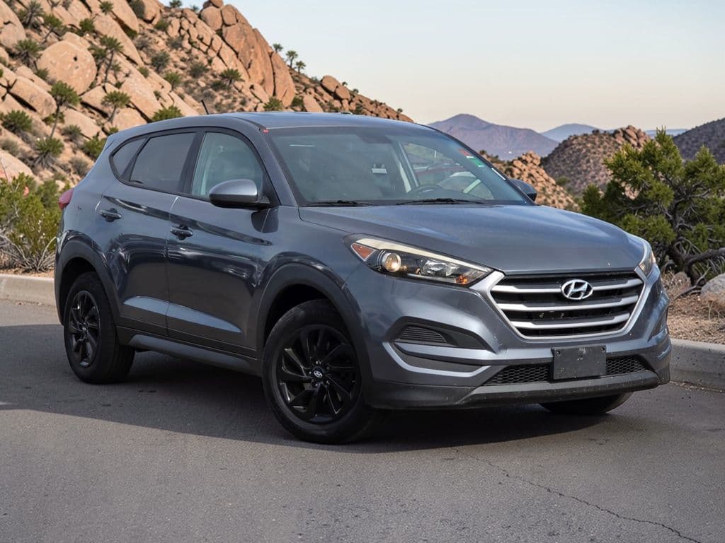 2018 Hyundai Tucson SE - Photo 2