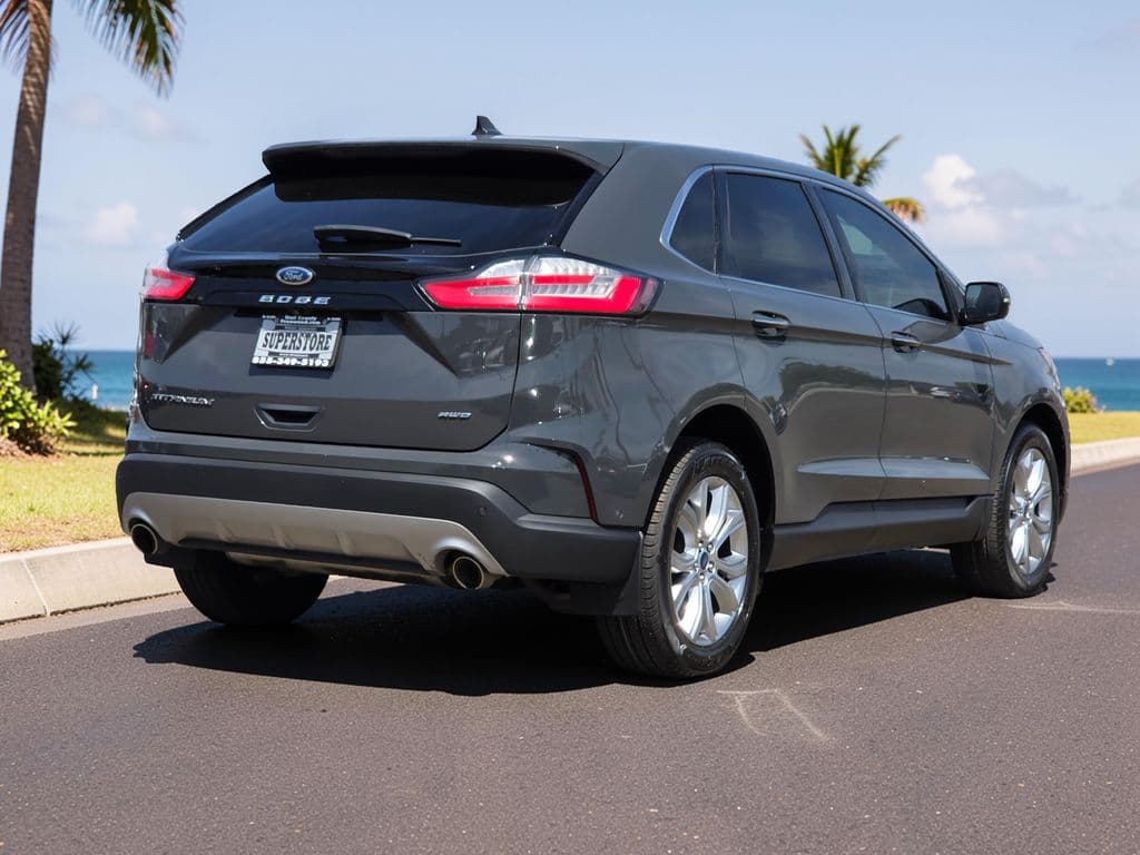 2021 Ford Edge Titanium - Photo 7
