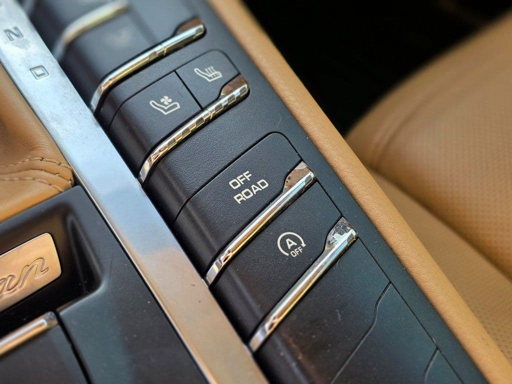 2015 Porsche Macan S - Photo 40