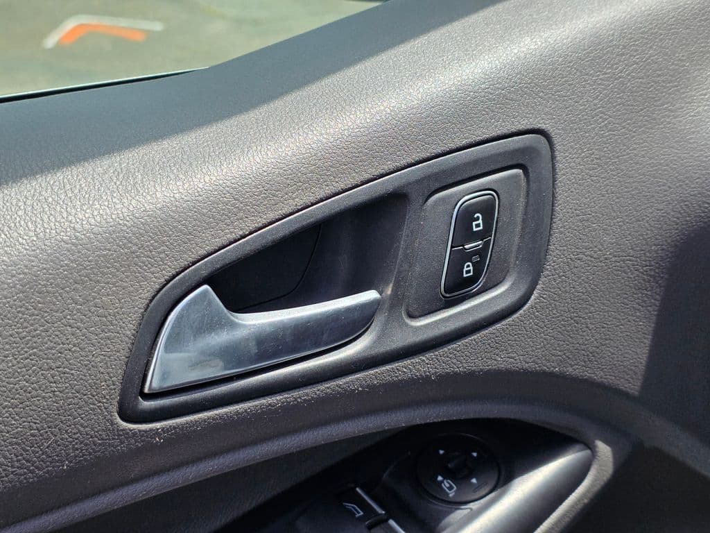 2020 Ford Transit Connect XLT - Photo 23