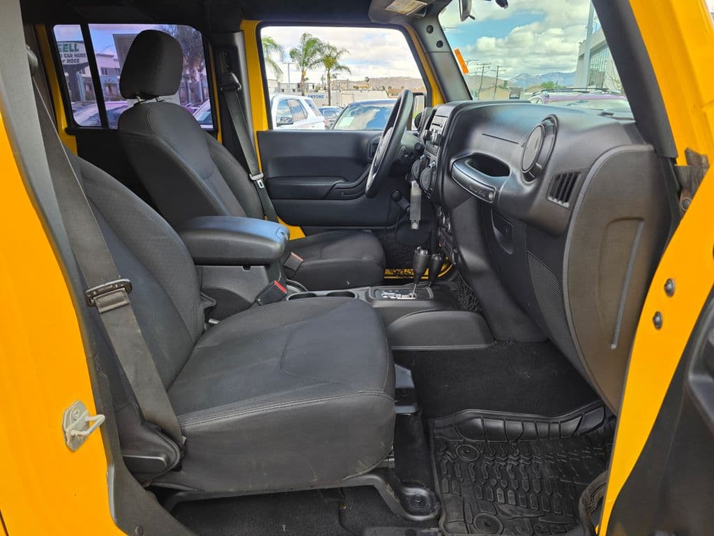 2015 Jeep Wrangler Unlimited Sport - Photo 12
