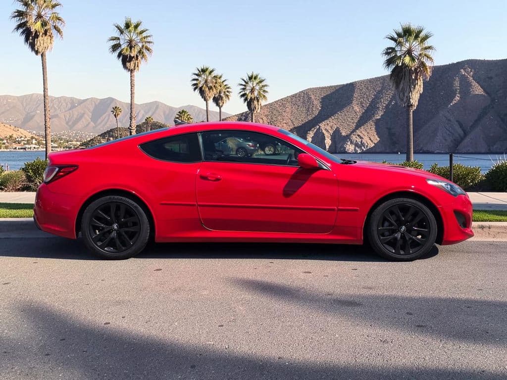 2013 Hyundai Genesis Coupe 2.0T - Photo 9