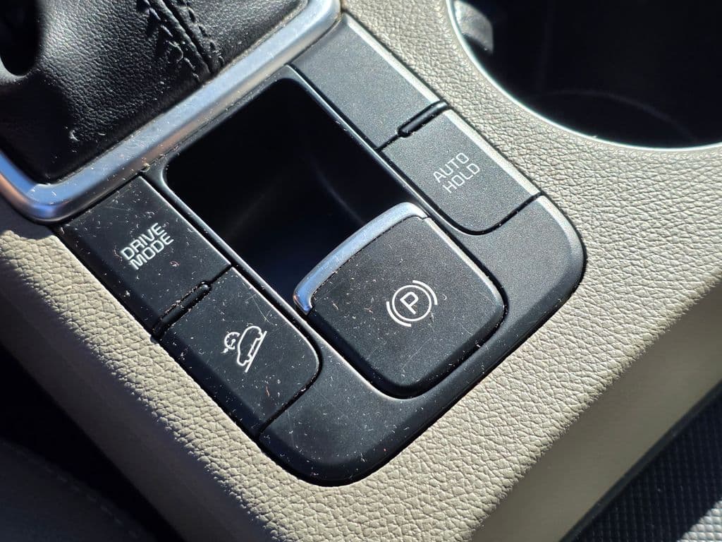 2020 Kia Sportage S - Photo 34