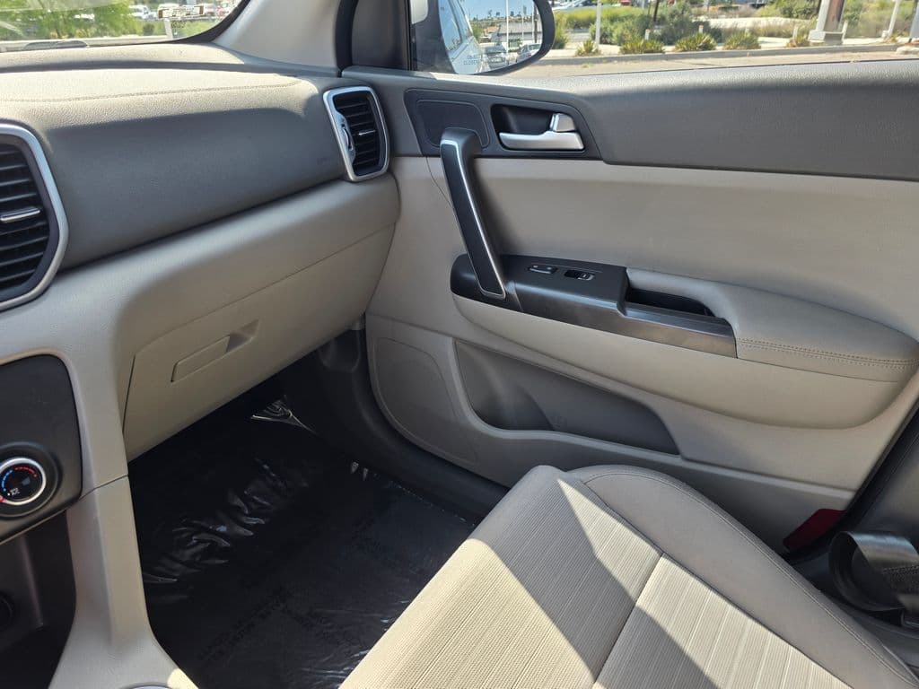 2018 Kia Sportage LX - Photo 37