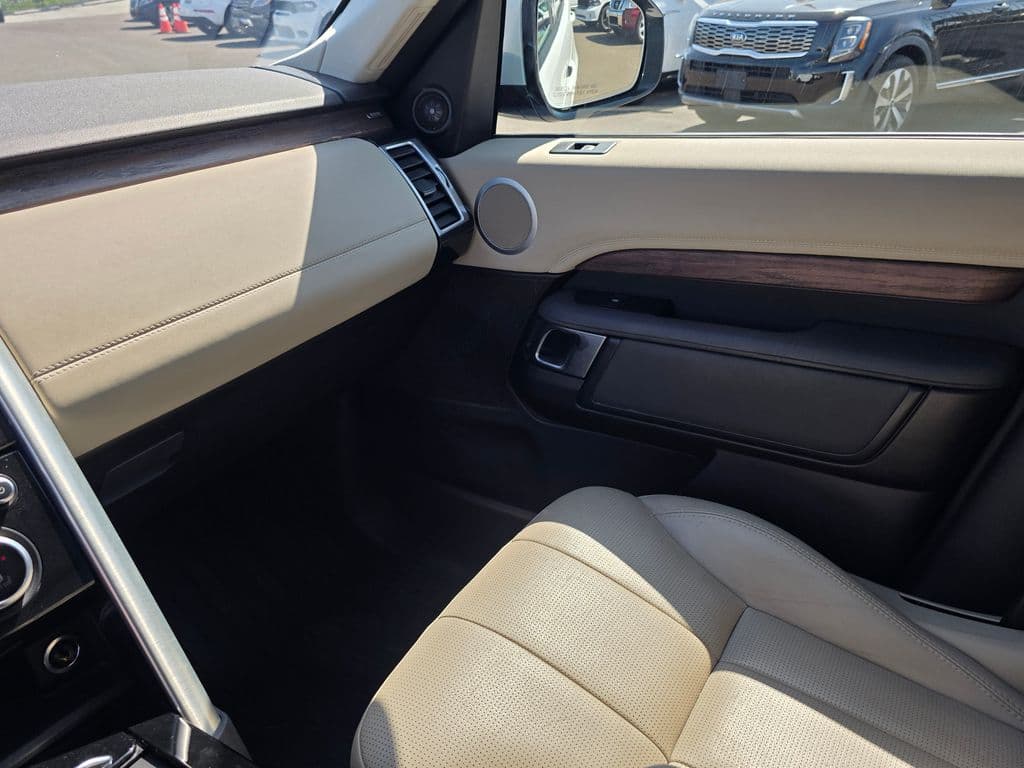 2017 Land Rover Discovery HSE - Photo 39