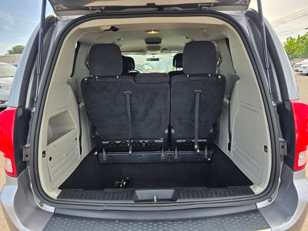 2014 Dodge Grand Caravan SE - Photo 15