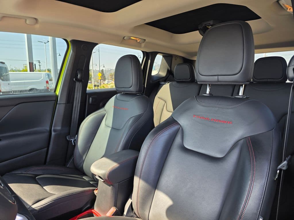 2018 Jeep Renegade Trailhawk - Photo 19