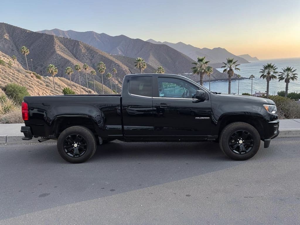 2016 Chevrolet Colorado LT - Photo 9