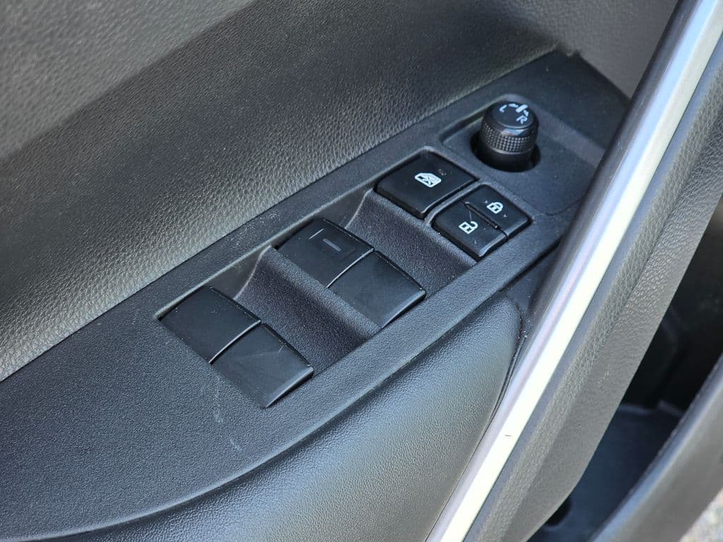 2024 Toyota Corolla Cross Hybrid S - Photo 23
