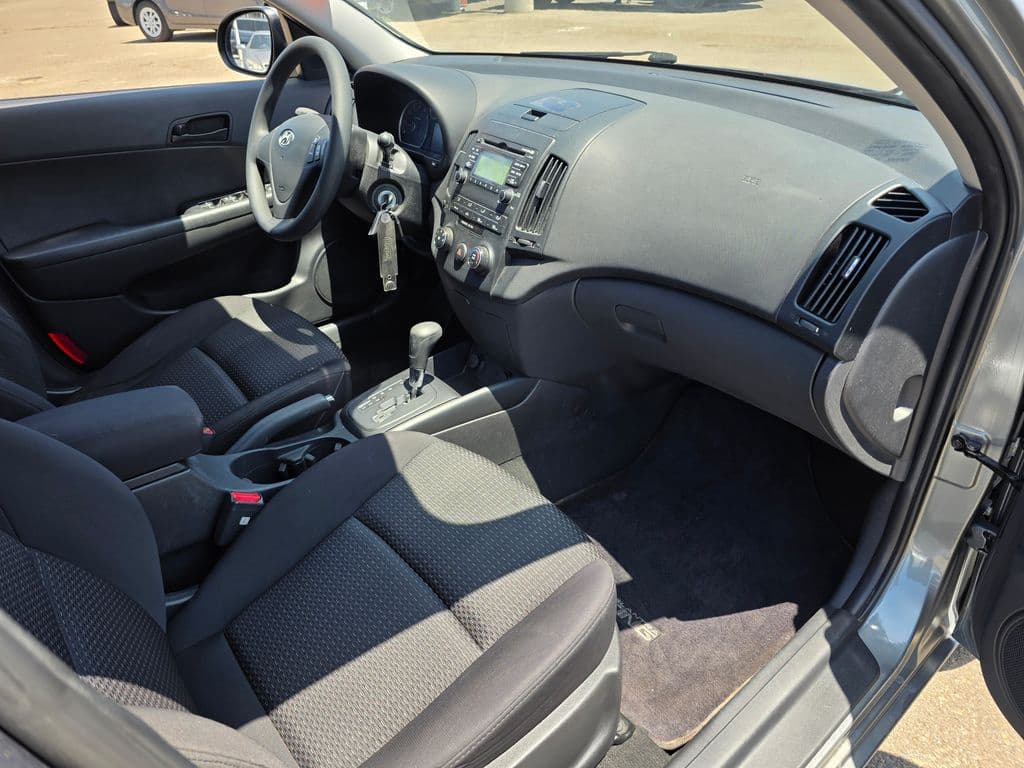 2010 Hyundai Elantra Touring GLS - Photo 9