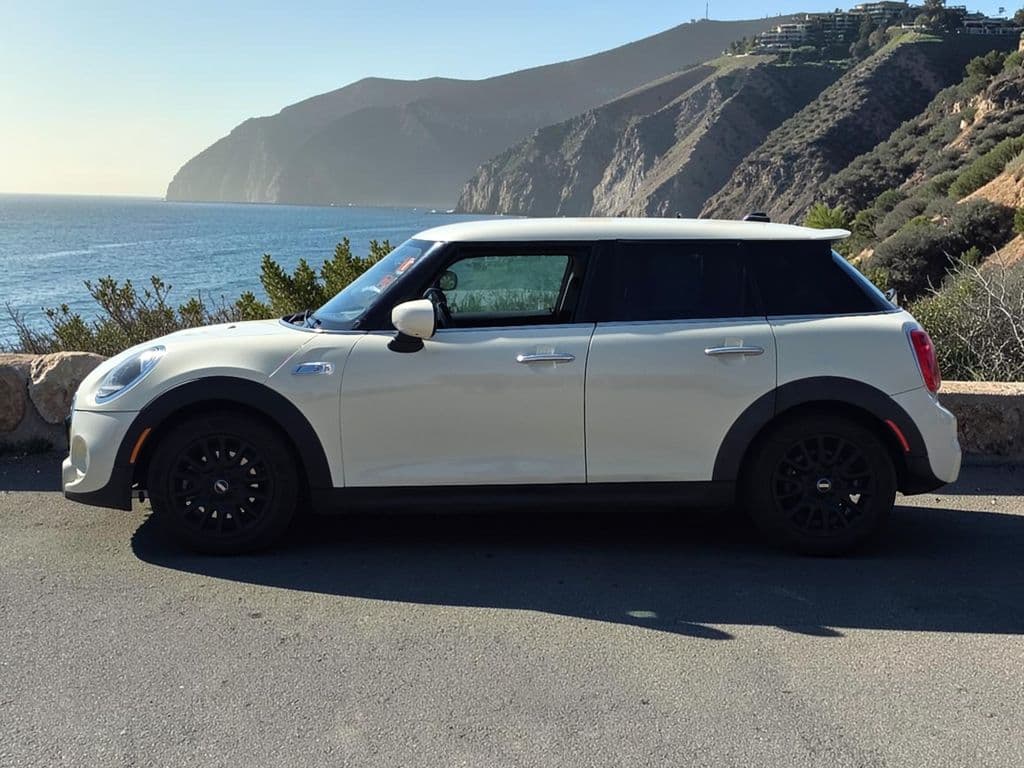 2020 MINI Cooper S - Photo 5