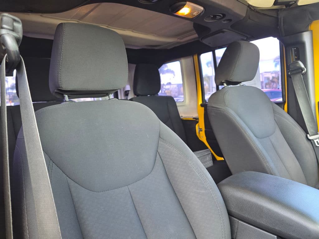 2015 Jeep Wrangler Unlimited Sport - Photo 13