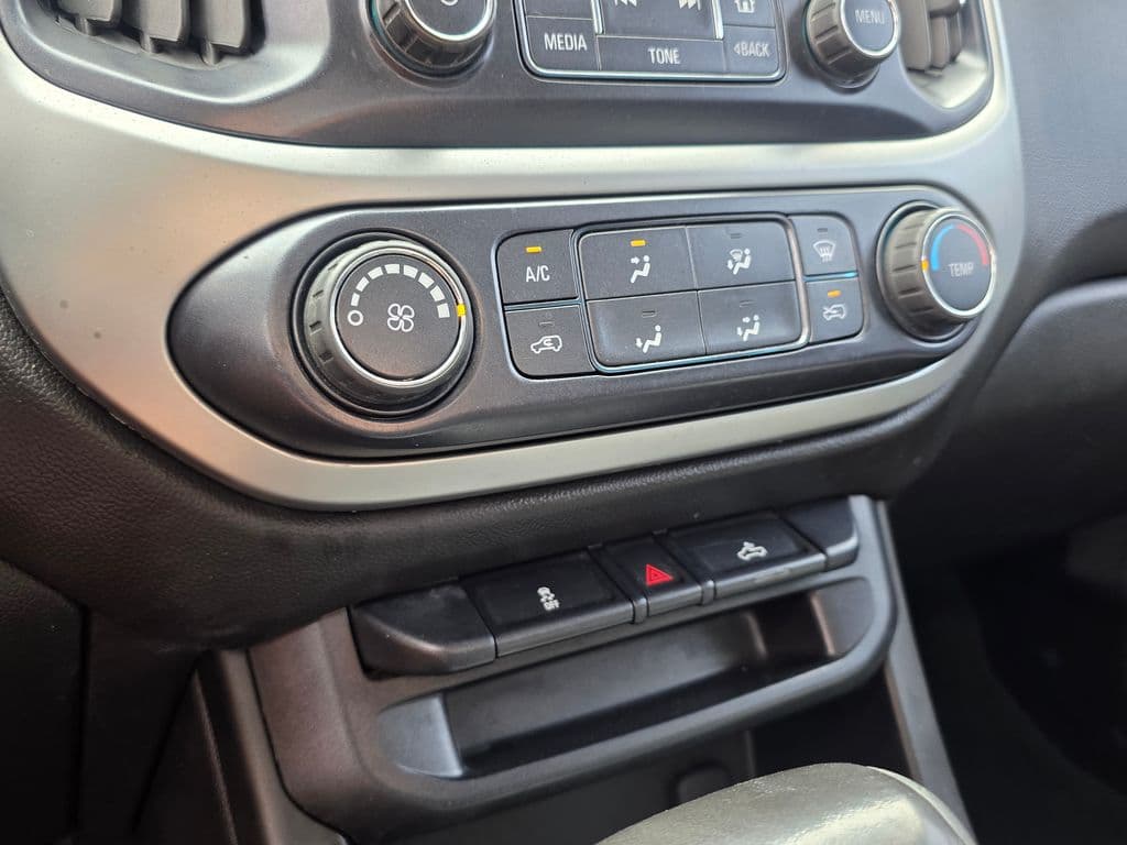 2016 Chevrolet Colorado LT - Photo 21