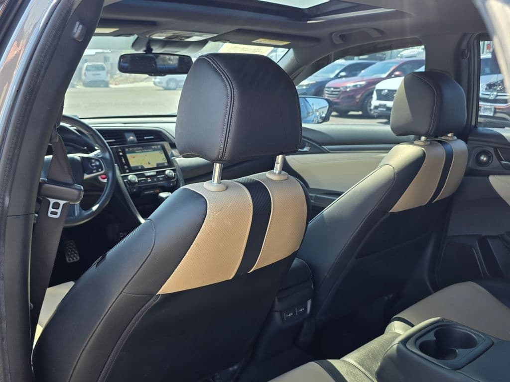 2018 Honda Civic Sport Touring - Photo 20