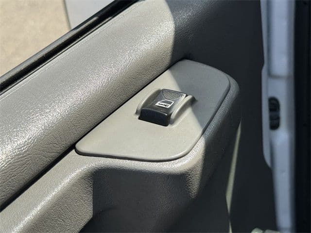 2014 GMC Savana 2500 Work Van - Photo 28