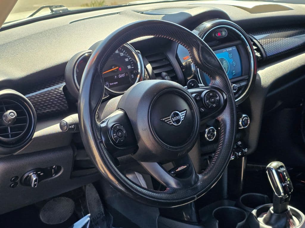 2020 MINI Cooper S - Photo 16