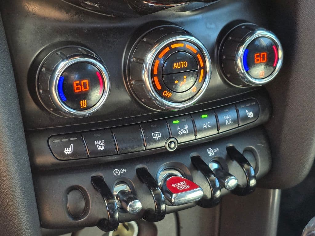 2016 MINI Cooper Base - Photo 12