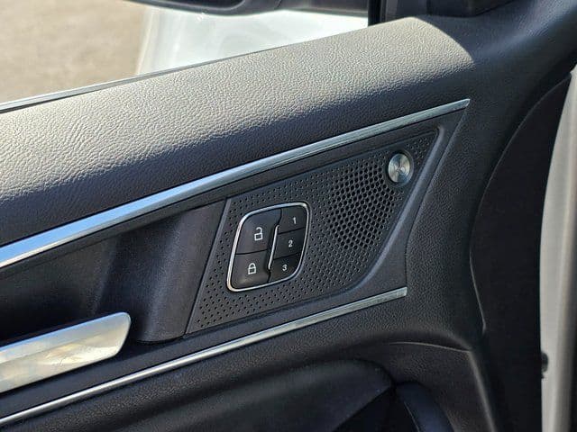 2019 Ford Edge Titanium - Photo 23
