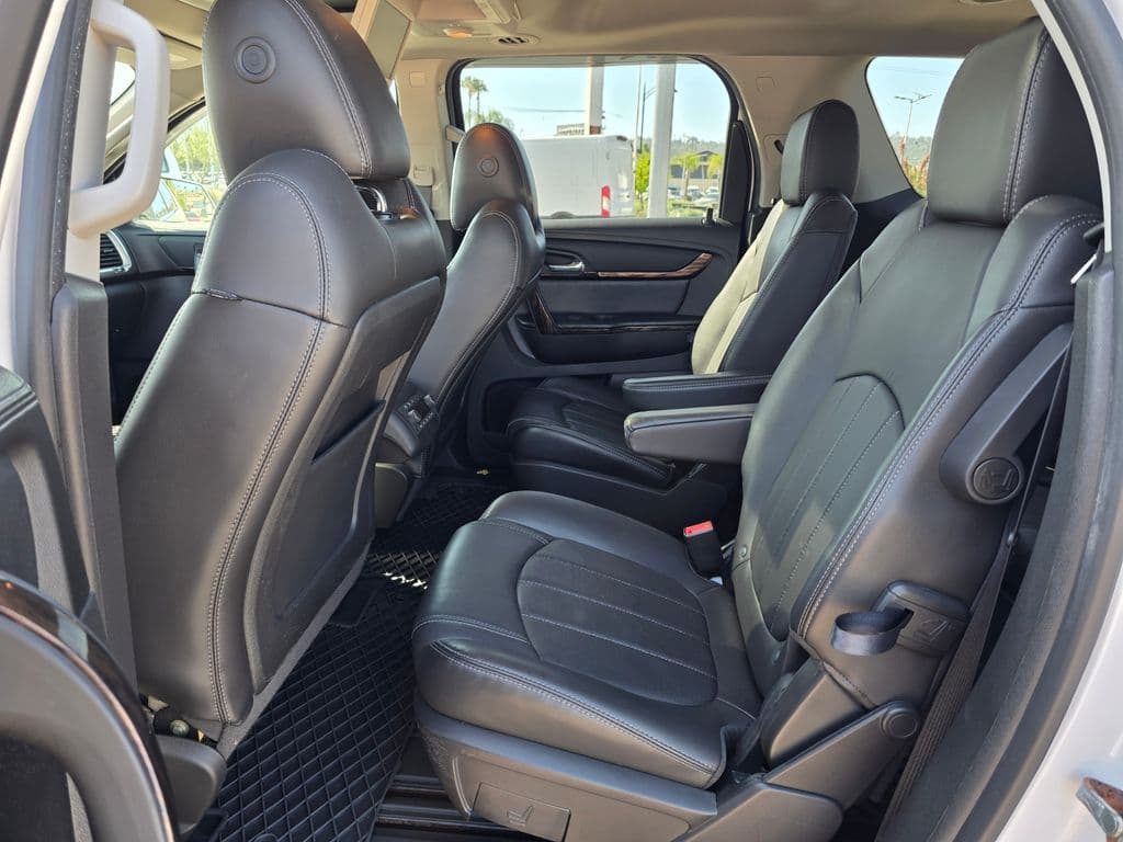 2016 GMC Acadia Denali - Photo 23