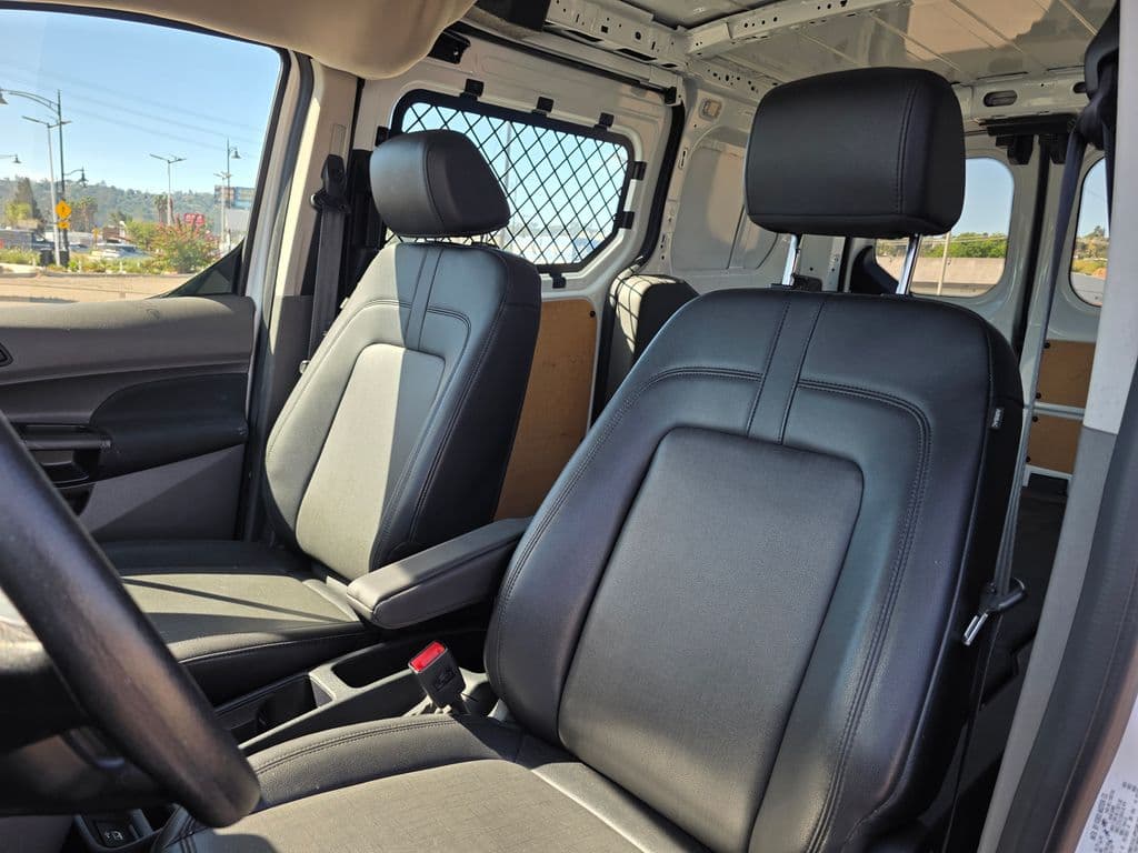 2023 Ford Transit Connect XL - Photo 17