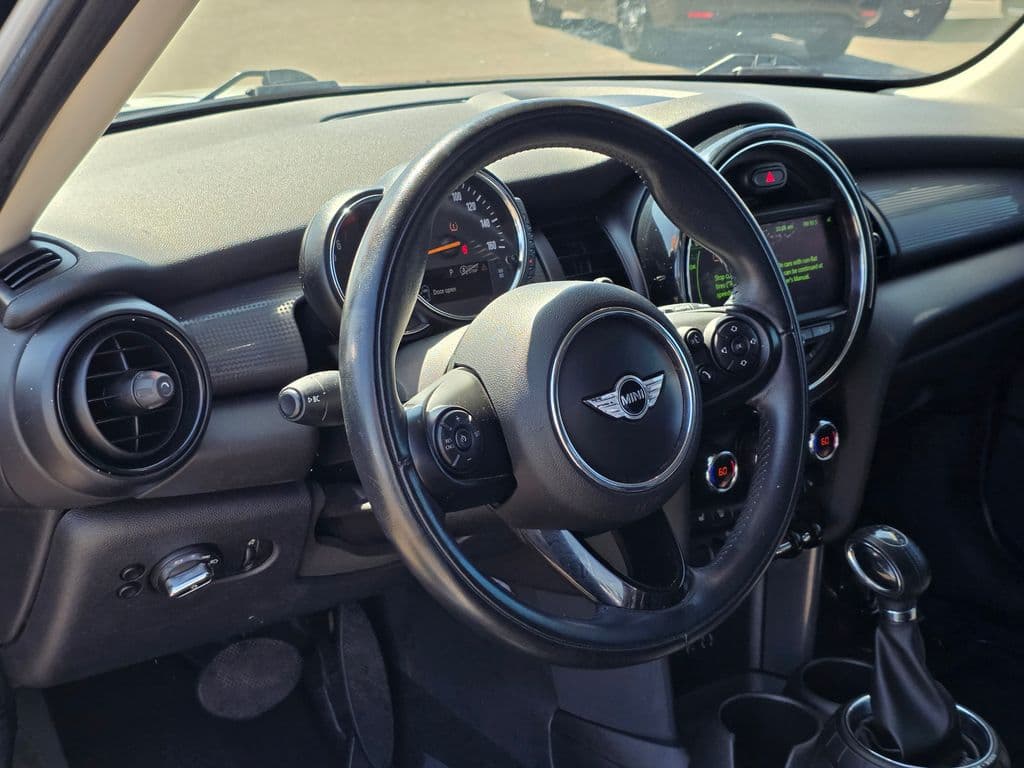 2016 MINI Cooper Base - Photo 6