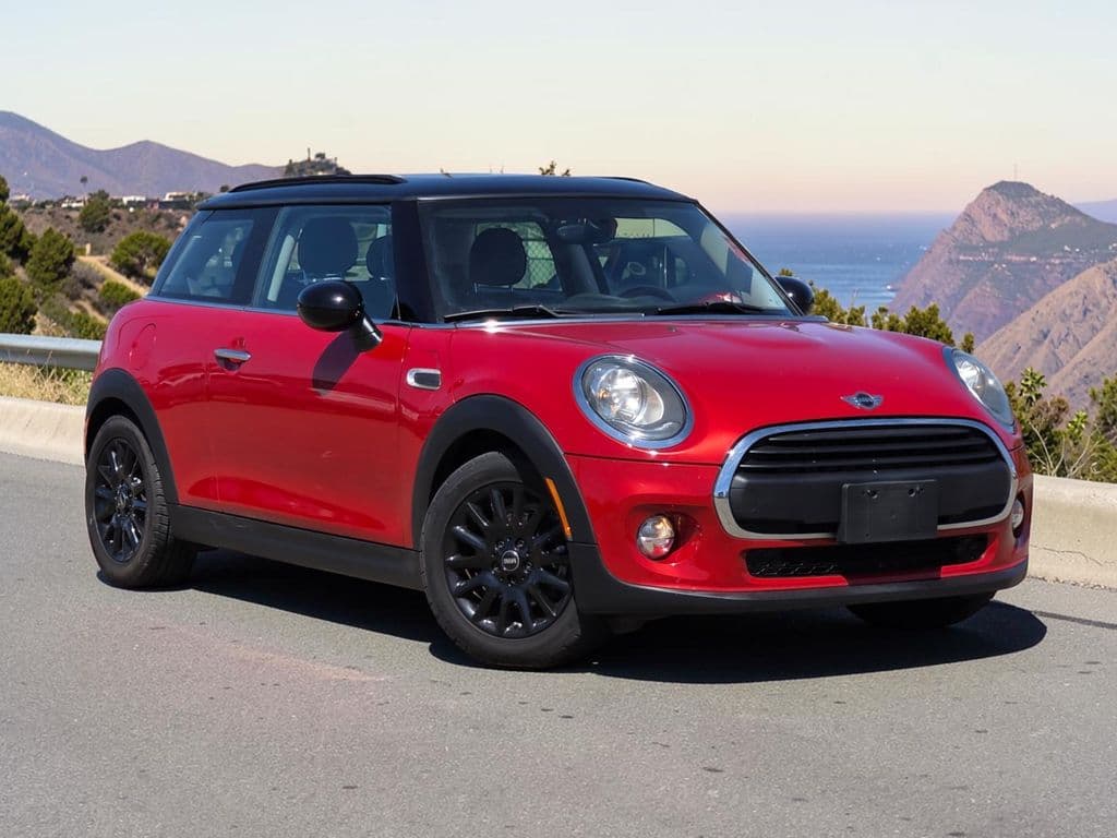 2016 MINI Cooper Base - Photo 2