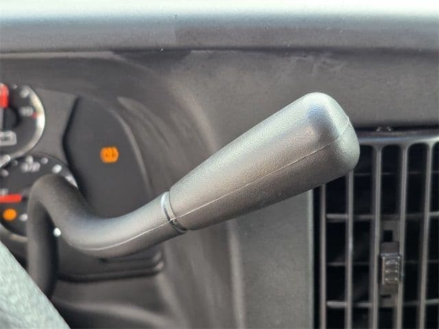 2014 Chevrolet Express 1500 LT - Photo 29