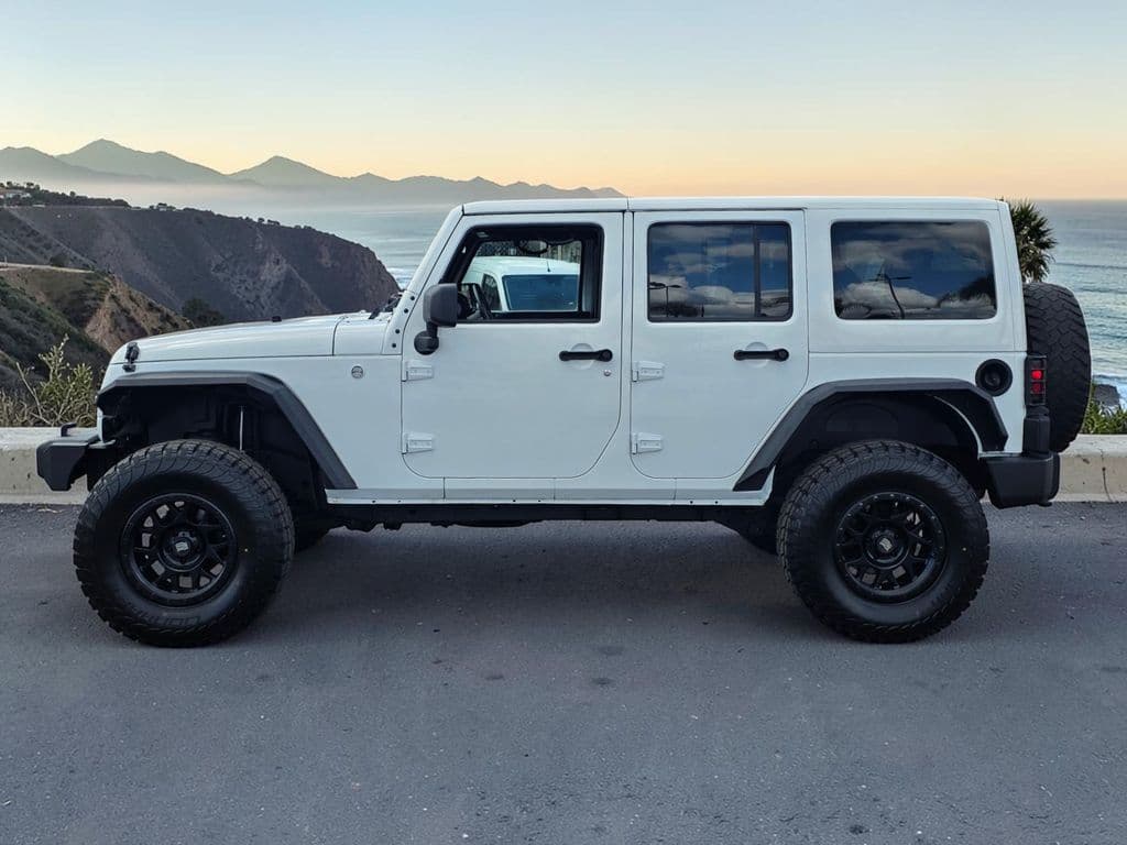 2016 Jeep Wrangler Unlimited Sport - Photo 4