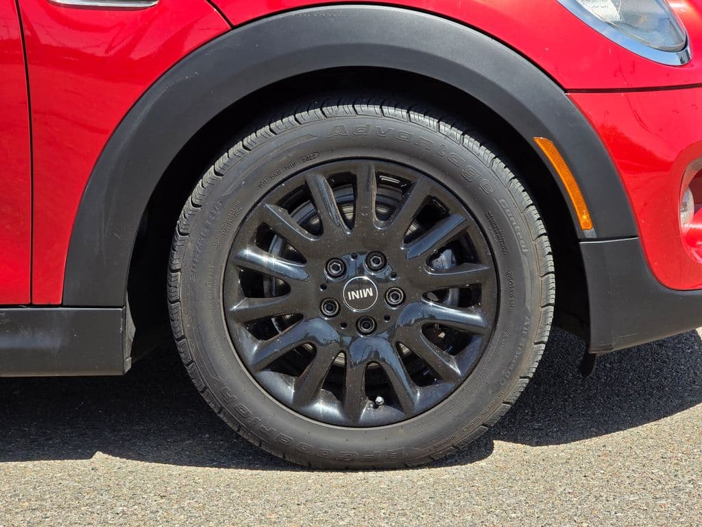 2016 MINI Cooper Base - Photo 10