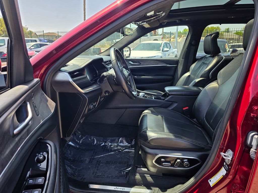 2021 Jeep Grand Cherokee L Overland - Photo 18