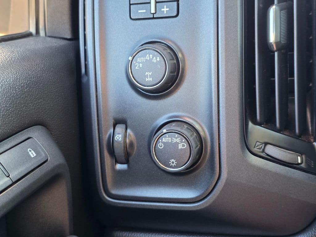 2017 Chevrolet Silverado 1500 WT - Photo 33