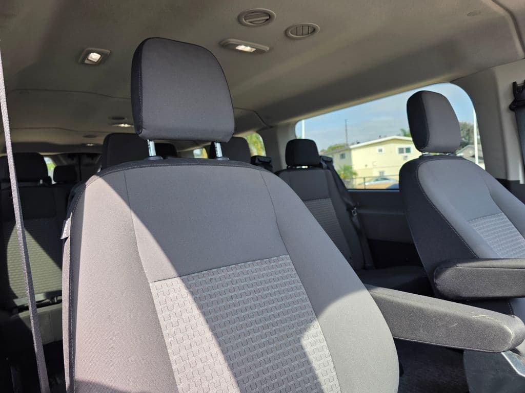 2021 Ford Transit-350 XLT - Photo 13